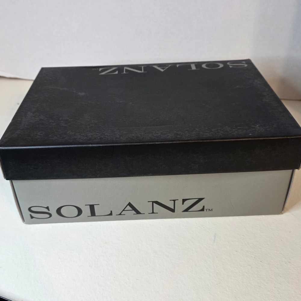 Solanz Womens Black Pointed Toe Kitten Heel Pumps Slip On Dress Shoes Size 8.5